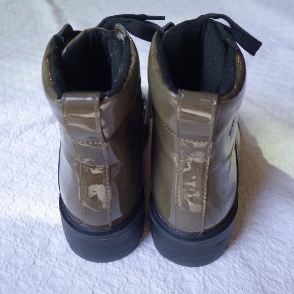 Cougar Nash Waterproof Patent Boots New! - Picture 6 of 14